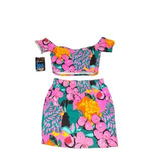 NWT  Vogue Colorful Floral 2-Piece Top & Skirt Set Handmade in Trinidad & Tobago
